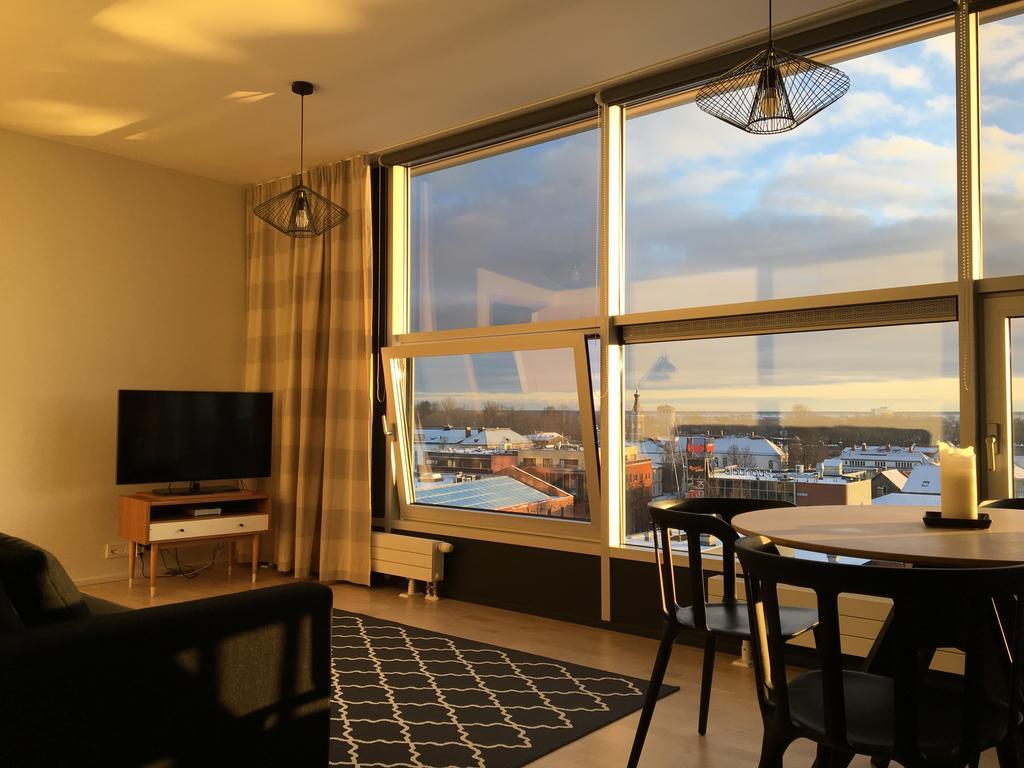 City View Apartment, Free Parking 페르누 외부 사진