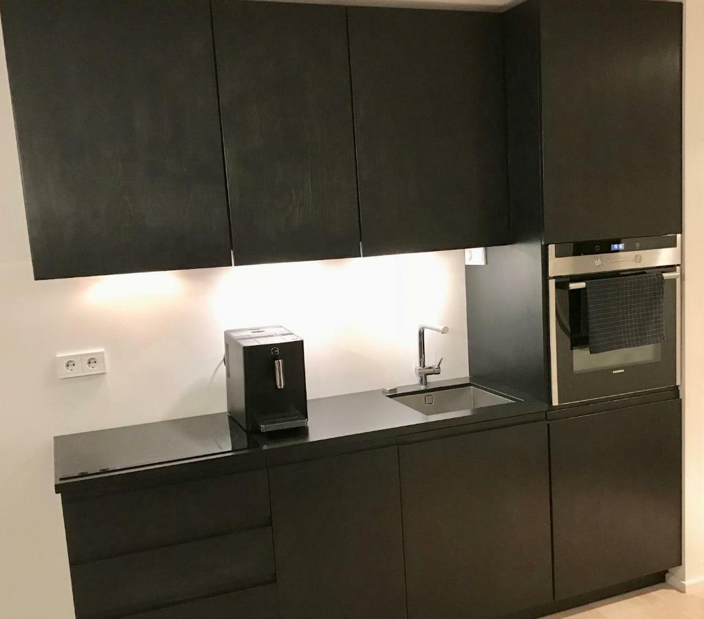 City View Apartment, Free Parking 페르누 외부 사진