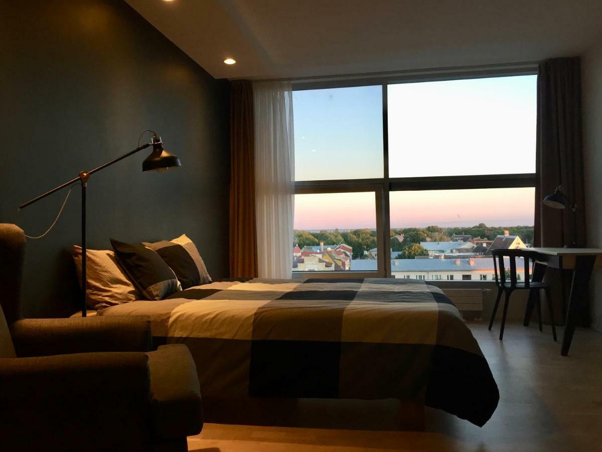City View Apartment, Free Parking 페르누 외부 사진